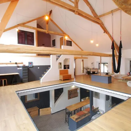 Maison De Charme Et De Loisirs Entre Et Monts Holiday home Gresy-sur-Aix