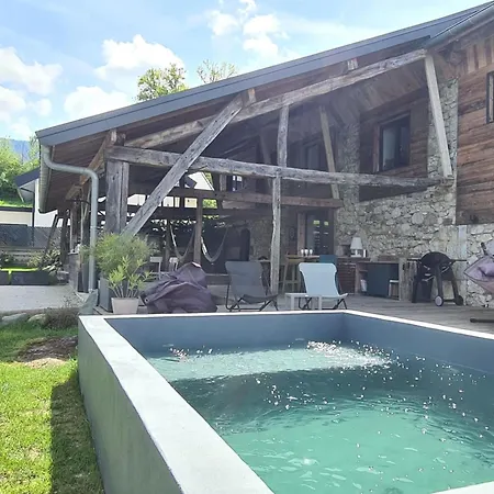 Maison De Charme Et De Loisirs Entre Et Monts